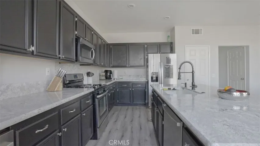 22886 Green Tree Court, Corona, California 92883