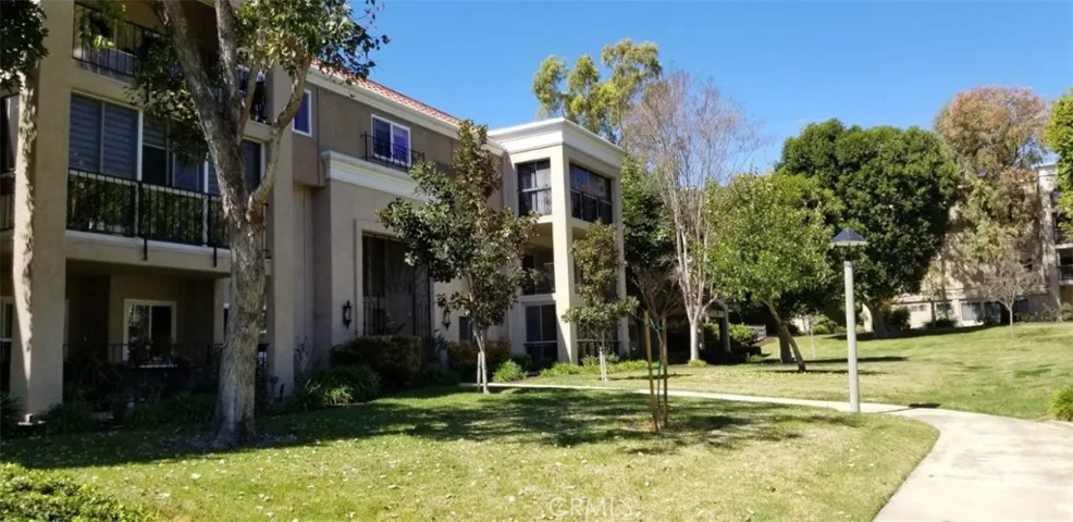 2405 Via Mariposa 3g, Laguna Woods, California 92637