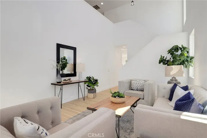 7861 Lemon Street, Fontana, California 92336