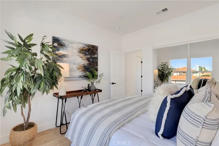7861 Lemon Street, Fontana, California 92336
