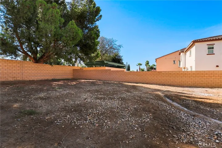 7861 Lemon Street, Fontana, California 92336