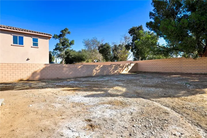 7861 Lemon Street, Fontana, California 92336