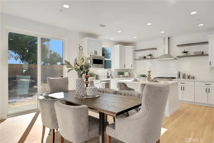 7861 Lemon Street, Fontana, California 92336
