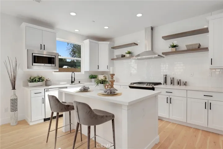 7861 Lemon Street, Fontana, California 92336