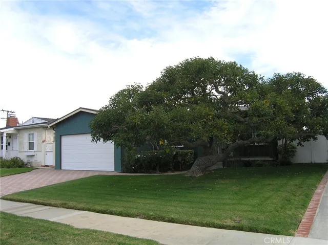 22732 Ladeene Avenue, Torrance, California 90505