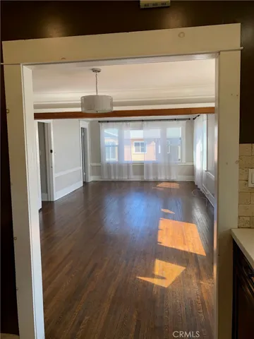 21 N Alboni Place, Long Beach, California 90802