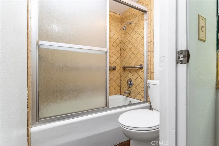 42710 42nd Street W, Lancaster, California 93536