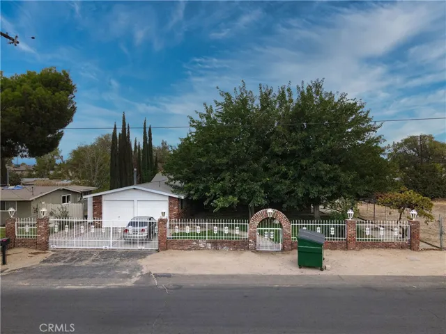 42710 42nd Street W, Lancaster, California 93536