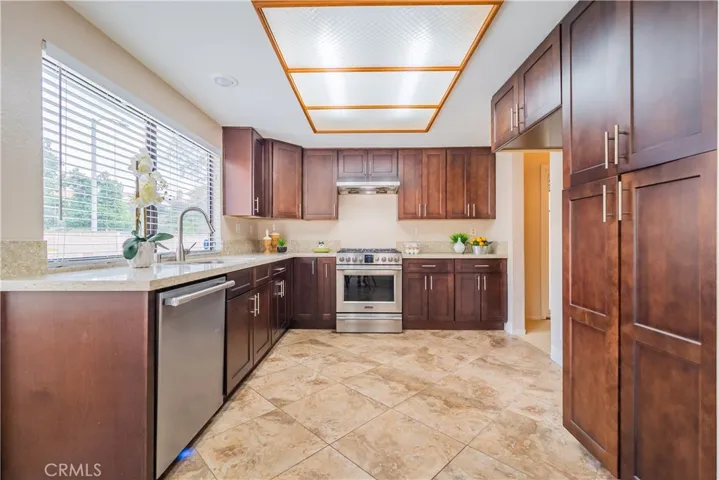 21639 E Deep Creek Road, Walnut, California 91789