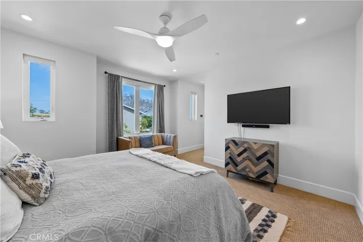 2364 Orange Avenue, Costa Mesa, California 92627