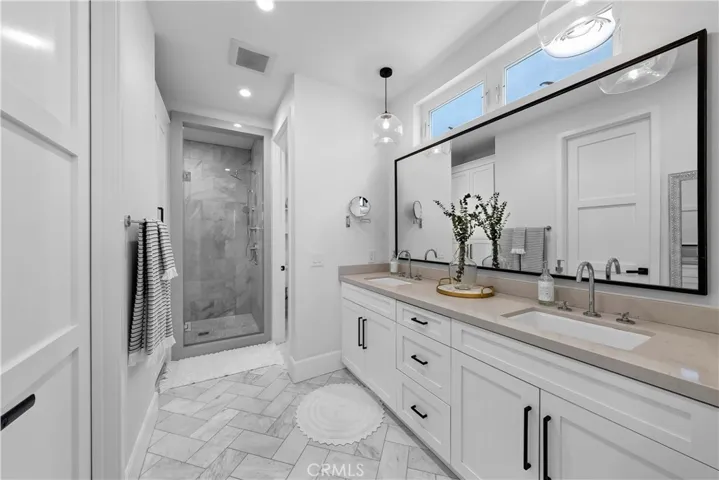 2364 Orange Avenue, Costa Mesa, California 92627