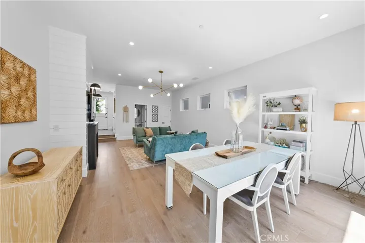2364 Orange Avenue, Costa Mesa, California 92627