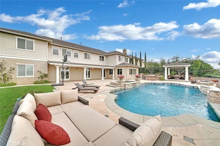 19896 Trotter Lane, Yorba Linda, California 92886