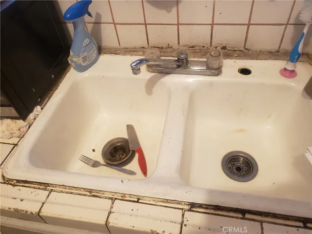 2109 sink