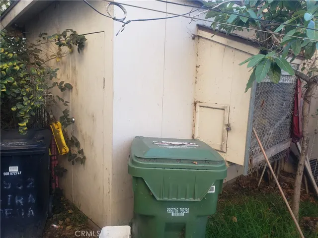 Back yard storage building