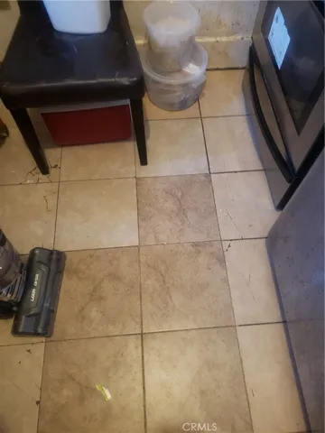 2105 kitchen floor