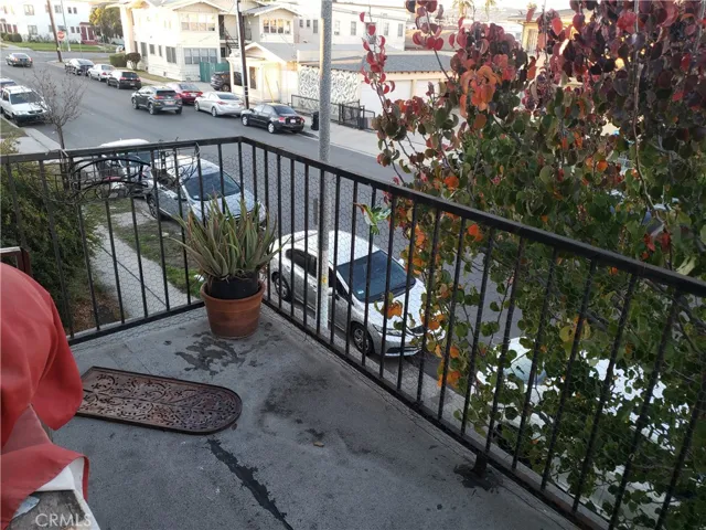 2103  balcony off front bedroom