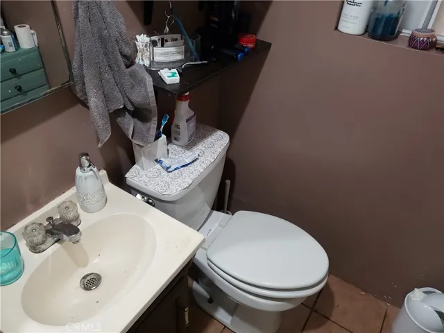 2103  bath