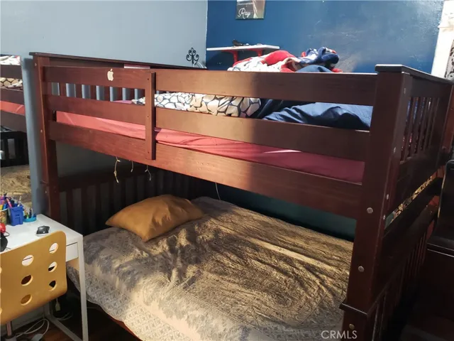 2013 back bedroom