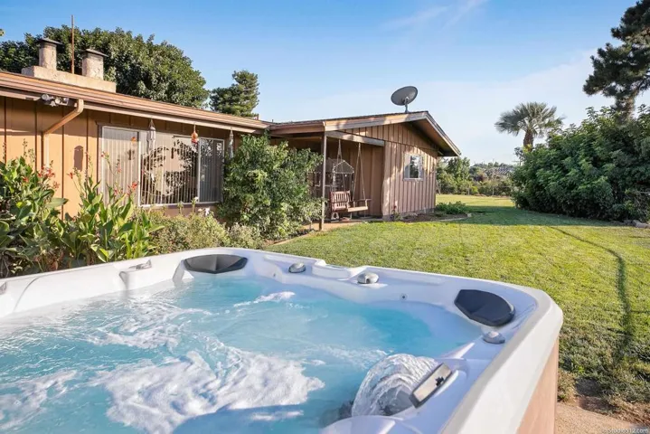 11130 San Gabriel Way, Valley Center, California 92082