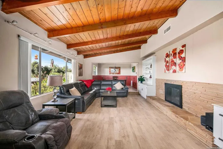 11130 San Gabriel Way, Valley Center, California 92082