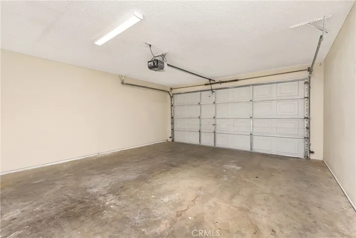 10931 Bay Avenue, California City, California 93505