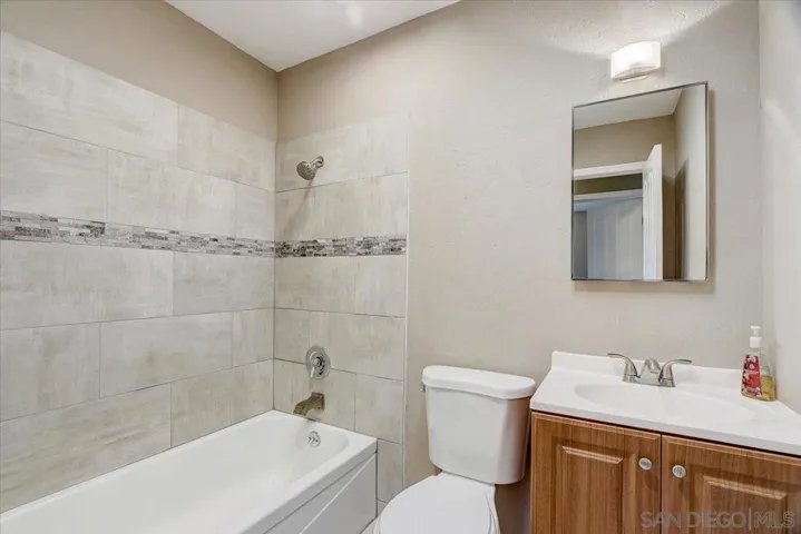 1033 Norma Ct, Chula Vista, California 91911