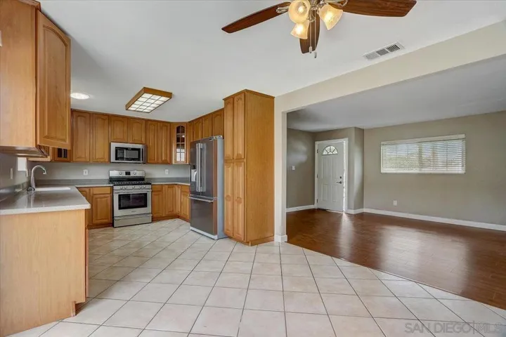 1033 Norma Ct, Chula Vista, California 91911