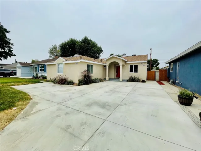 18718 Cohasset Street, Reseda, California 91335