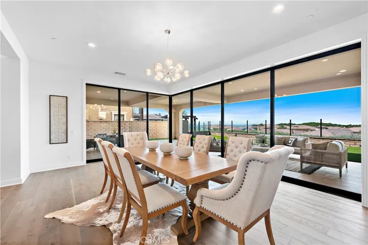 186 Leafy, Irvine, California 92602
