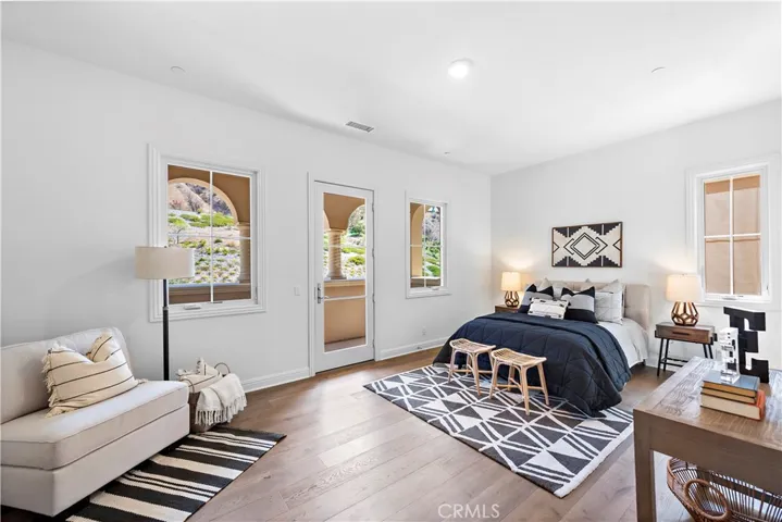 186 Leafy, Irvine, California 92602