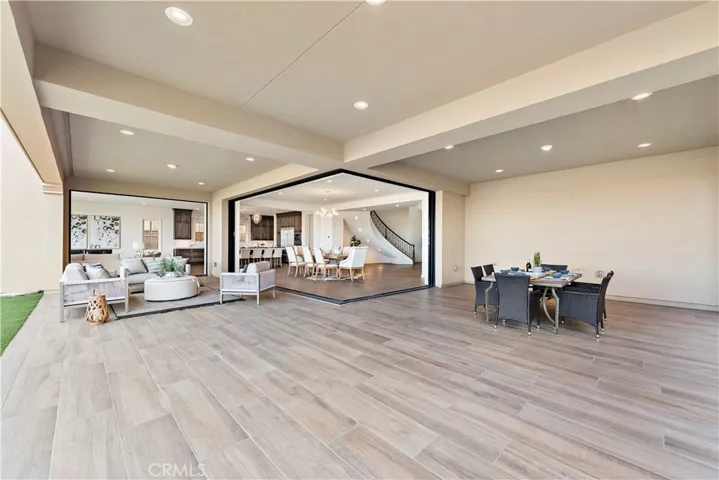 186 Leafy, Irvine, California 92602