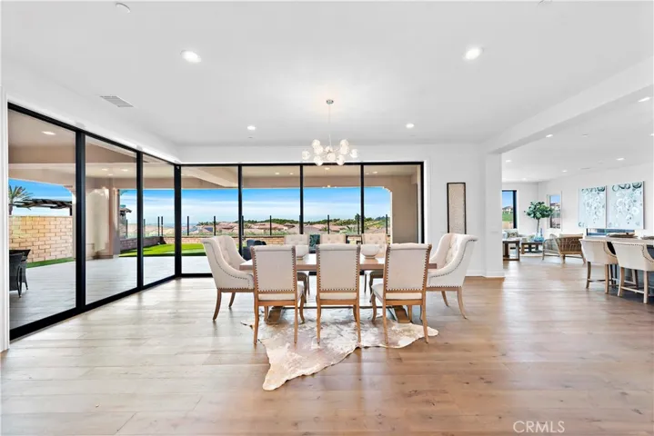 186 Leafy, Irvine, California 92602