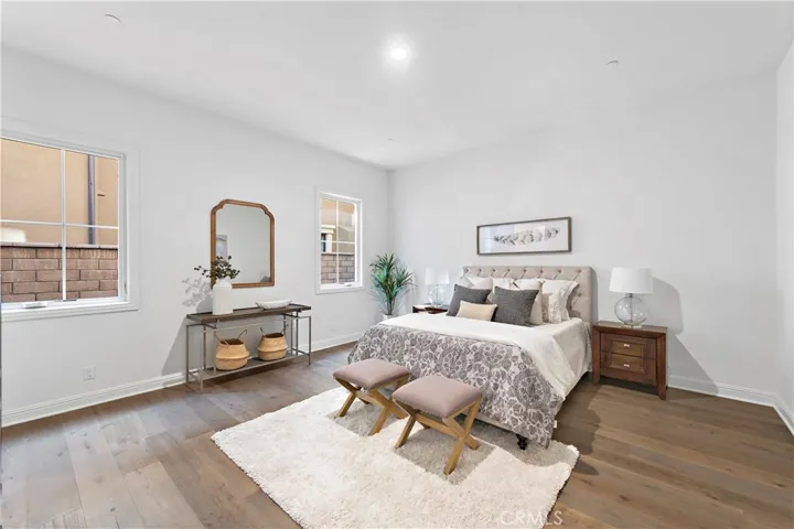 186 Leafy, Irvine, California 92602