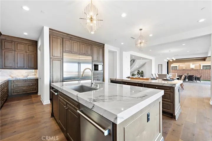 186 Leafy, Irvine, California 92602