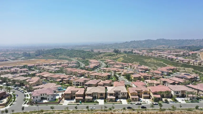186 Leafy, Irvine, California 92602