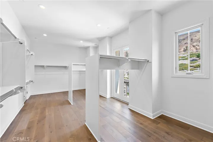 186 Leafy, Irvine, California 92602