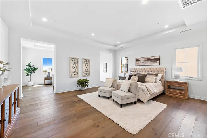 186 Leafy, Irvine, California 92602
