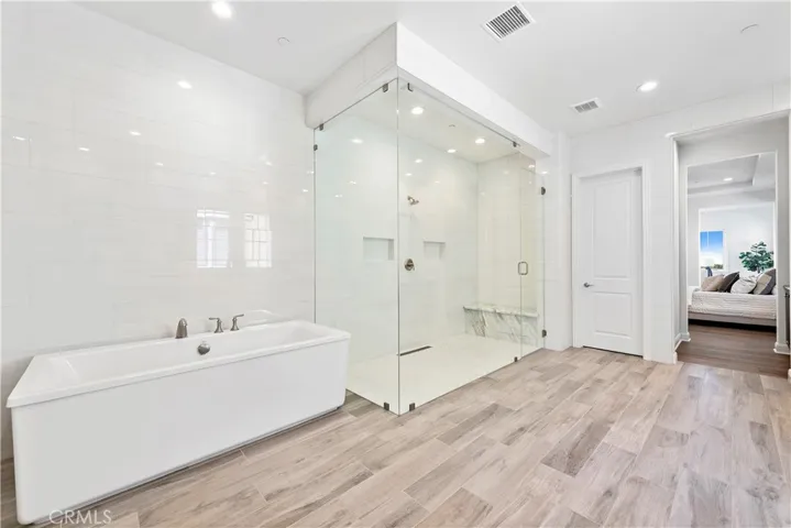 186 Leafy, Irvine, California 92602