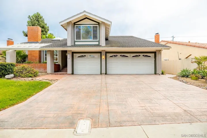 3373 Summer Set Way, Oceanside, California 92056