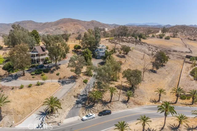 17250 Gunnerson Street, Lake Elsinore, California 92530