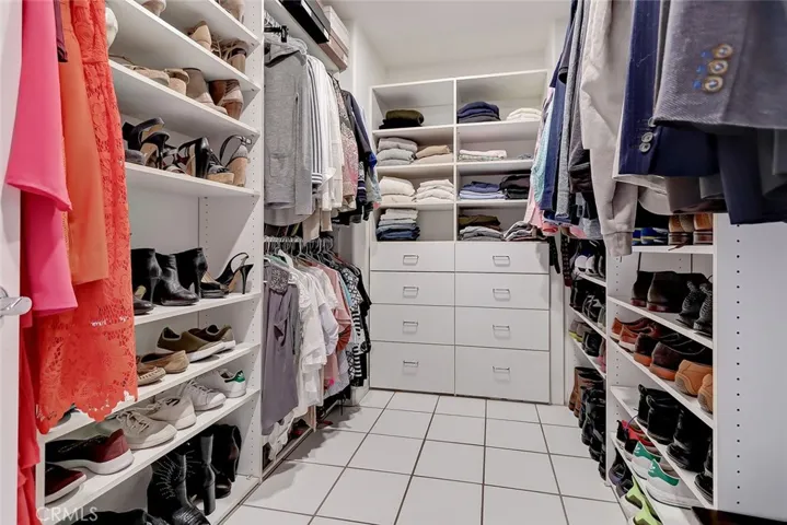 2409 Voorhees Avenue B, Redondo Beach, California 90278