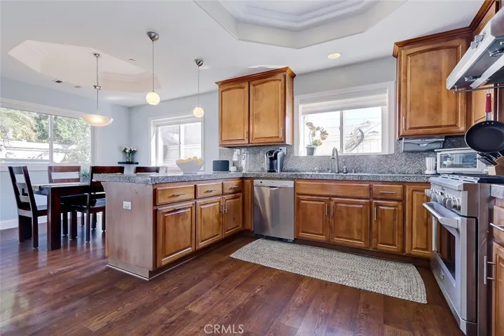 2409 Voorhees Avenue B, Redondo Beach, California 90278