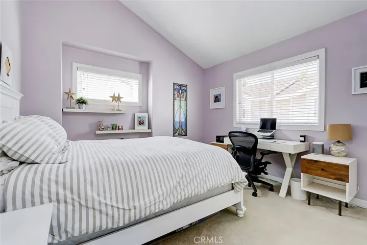2409 Voorhees Avenue B, Redondo Beach, California 90278