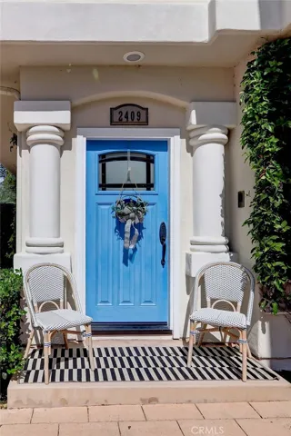 2409 Voorhees Avenue B, Redondo Beach, California 90278