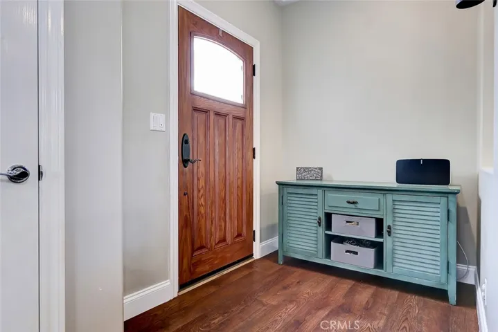 2409 Voorhees Avenue B, Redondo Beach, California 90278