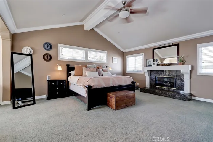 2409 Voorhees Avenue B, Redondo Beach, California 90278