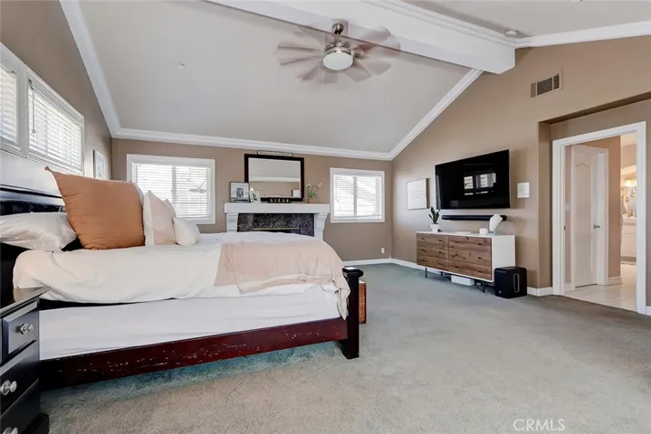 2409 Voorhees Avenue B, Redondo Beach, California 90278