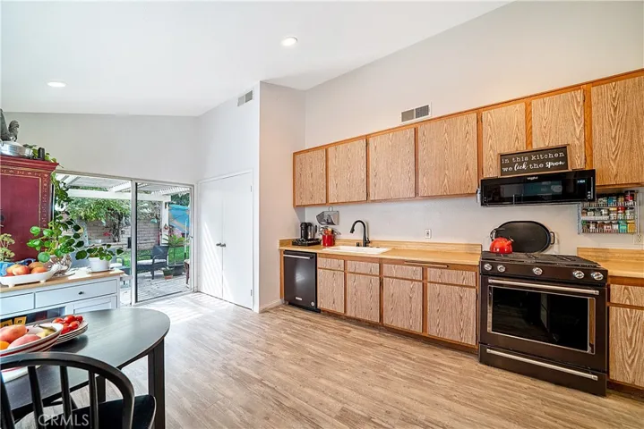 27003 El Retiro, Mission Viejo, California 92692