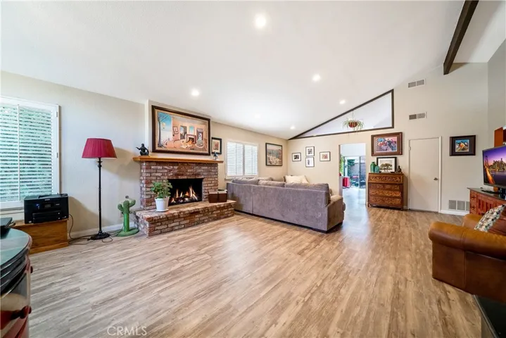 27003 El Retiro, Mission Viejo, California 92692